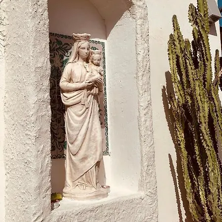 Casa Amistad 米哈斯